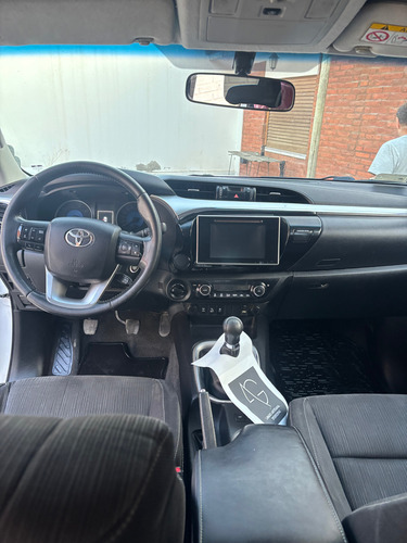 Toyota Hilux Pick-Up 2.8 Cd Srv 177cv 4x4