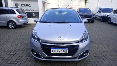 Peugeot 208 1.6 Feline