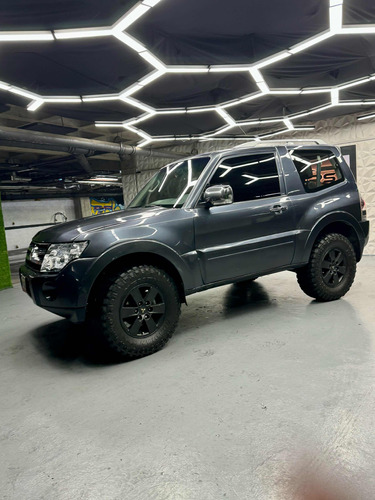 Mitsubishi Montero Sport Limited