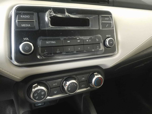 Imagem 10 de 12 de Nissan Versa Sense 1.6 (flex)