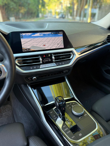 BMW Serie 3 3.0 330i Sedan Sport 252cv