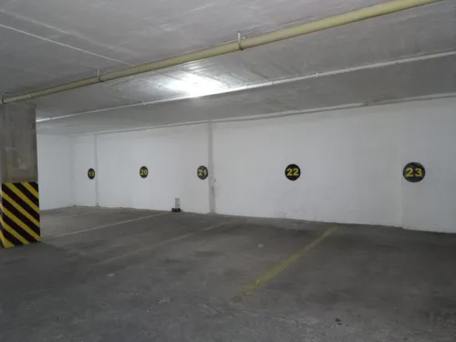 Oficina En Venta En El Lago. Cod V16477