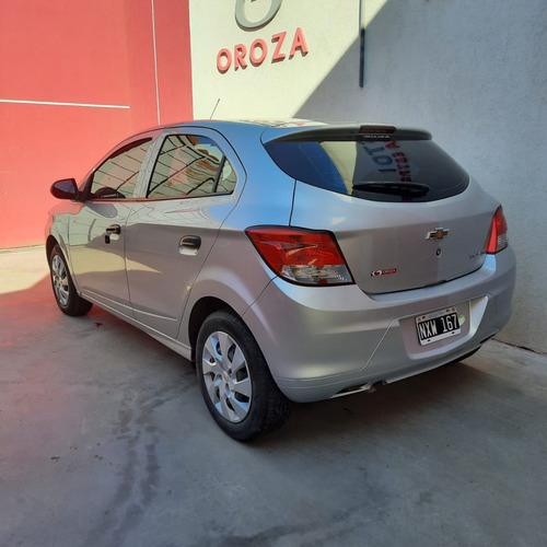 Imagen 8 de 8 de Chevroletonix
