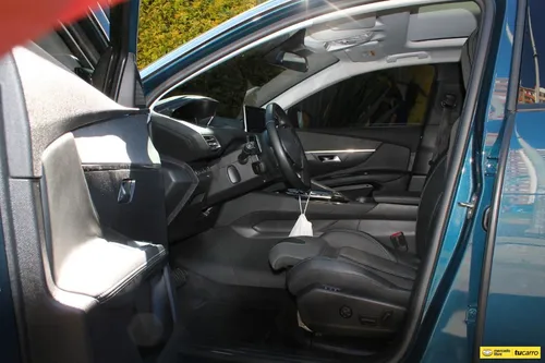 Peugeot 3008 1.6 ALLURE TP