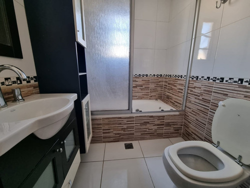 Imagen 11 de 17 de Casa En Venta 3 Amb. Barrio Luz Y Fuerza