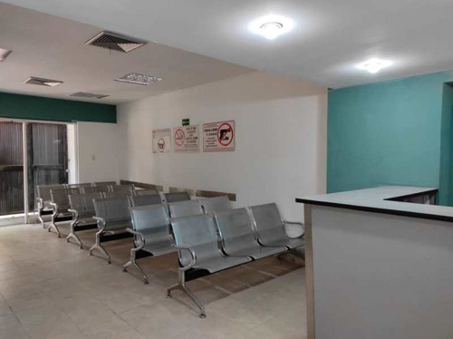 Imagen 3 de 11 de Yosmar & Fernando Vende Local Comercial / Clinica En La Urb Viña , Valencia, Carabobo