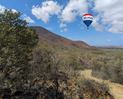 Terreno Amplio Y Natural #5, En Sector Guaimeque, Nueva Esparta, Isla De Margarita