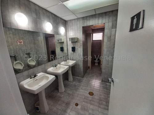 Edificio Comercial En Venta Las Mercedes