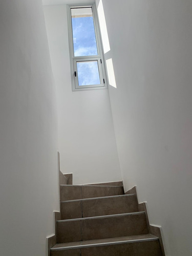 Imagen 7 de 14 de Venta- Duplex En Docta 2 Dormitorios