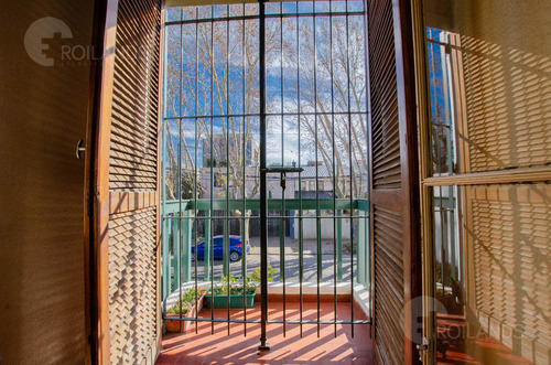 Venta Ph 3 Ambientes Tipo Duplex Con Balcón, Patio Y Cochera En Martinez