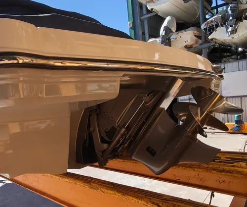 Canestrari 225 Cuddy Volvo Penta 280 Hp V6 Duoprop