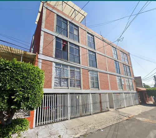 Sk17 Hermosa Casa En Venta, En Excelente Estado Ideal Para Iniciar Tu Patrimonio En Tlalnepantla Edo Mex,pago Accesible En 2 Exhibiciones, Solo Recursos Propios. No Infonavit