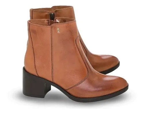 Lolla short hotsell boots