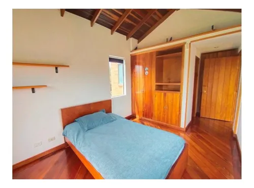Casa De Ensueño En Chía, Conjunto Aquitania 290mts2 Const. / 895mts2