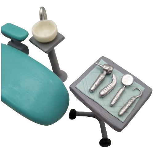 Odontóloga Y Unidad Odontológica De Porcelana Fría.
