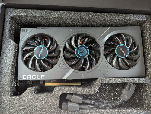 Tarjeta De Video Gigabyte Rtx 4070 Super Eagle Oc 12g Gddr6x (Usado)