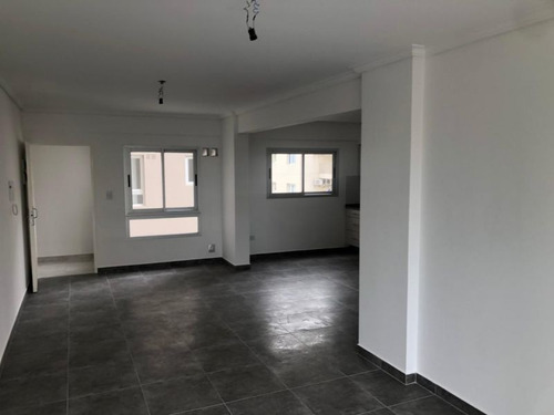 Imagen 5 de 11 de Departamento En Venta En Muñiz