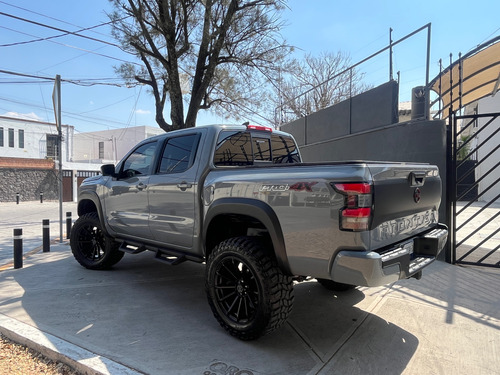 Nissan Frontier 4.0 Pro-4x V6 4x4 At