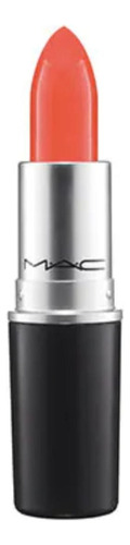 Labial MAC Cremesheen Lipstick color pretty boy semi gloss