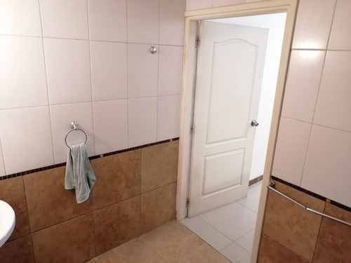 Venta Local Comercial Av. Rivera Pocitos Apricus
