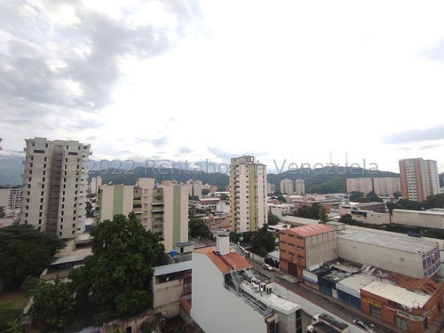 Imagen 7 de 18 de Penthouse En Venta En La Zona Centro De Maracay Db 23-16061