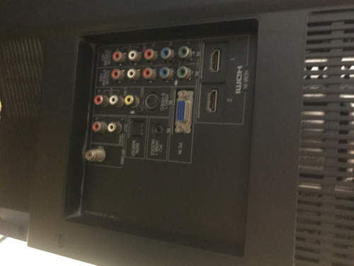 Imagen 3 de 3 de Televisor Toshiba Hd 720 Modelo 32av502r