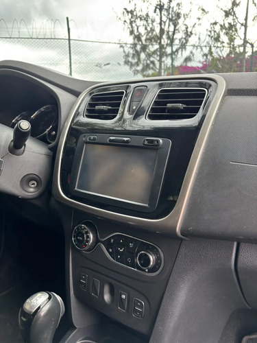 Renault Logan privilege automatico