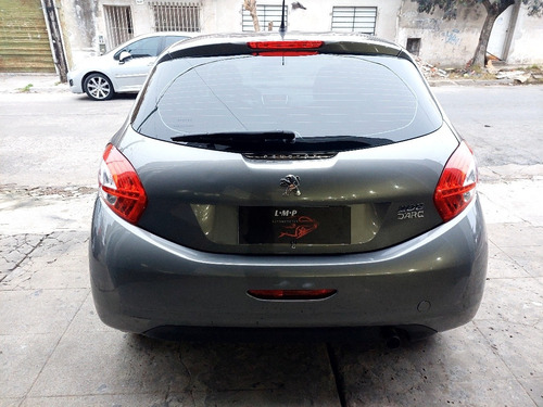 Imagen 6 de 9 de Peugeot 208 2015 1.5 Active