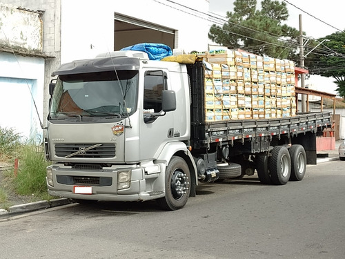 Imagem 7 de 7 de Volvo Vm 260 6x2 Ano2011