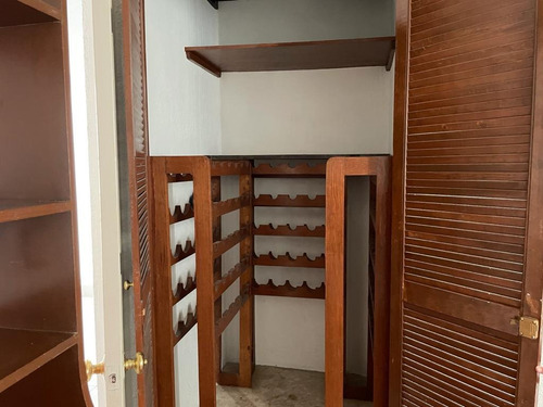 Imagen 8 de 13 de Amplia Casa En Renta En Remodelada De 4 Recámaras En Fuentes De Satélite
