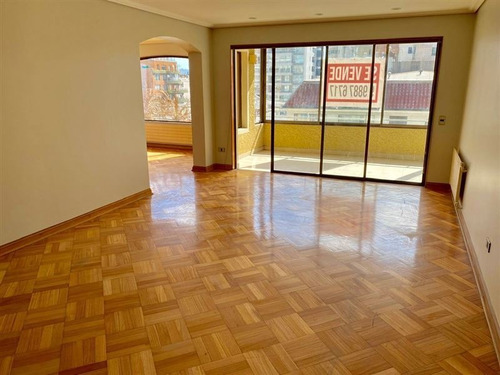 Imagen 3 de 23 de Departamento En Venta De 4 Dorm. En Viña Del Mar