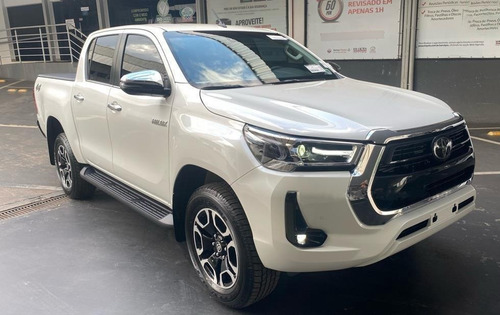 Imagem 2 de 5 de Toyota Hilux Srx 4x4 2.8