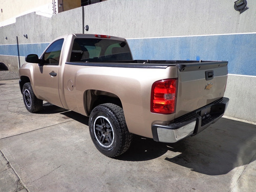 Imagen 6 de 11 de Chevrolet Silverado Ls 2012 4x4 Automático