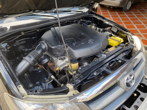 Imagen 12 de 13 de Toyota Fortuner Automatico 4x4