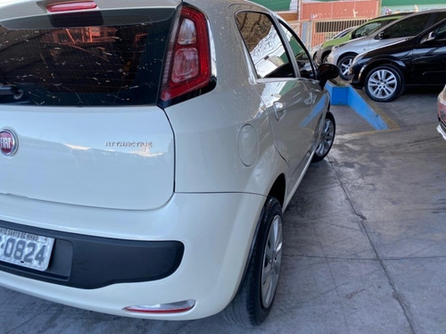 Imagem 8 de 15 de Fiat Punto 1.4 Attractive