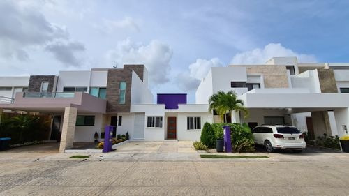 Imagen 1 de 24 de Casa En Venta En Residencial Aqua, Cancún, Q. Roo