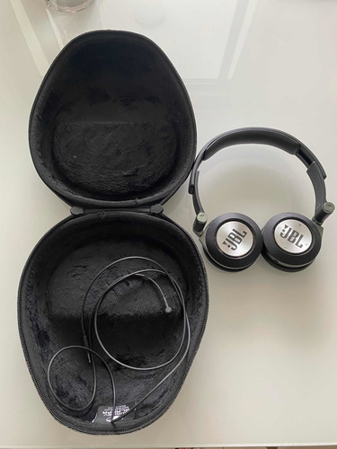 Headphone Jbl E40t