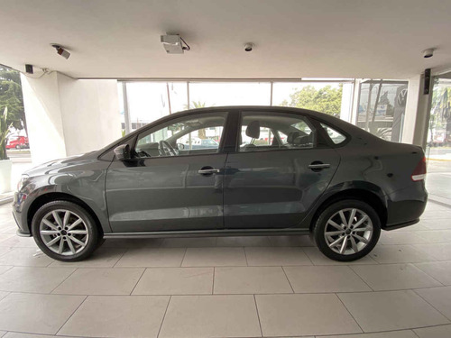 Imagen 2 de 14 de Volkswagen Vento 2020 4p Comfortline Plus Std.