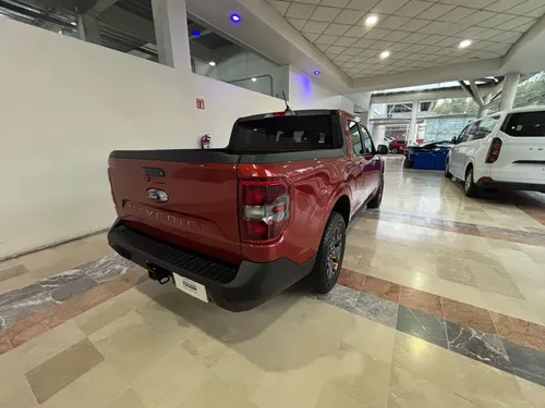 Ford Maverick 4p Lariat Tremor High L4/2.0/T Aut