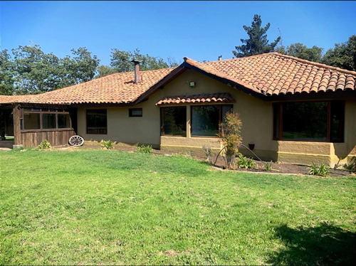 Parcela Con Casa En Sitio De 2000 Mts. Solida, Piscina Termp