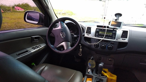 Toyota Hilux Cd Sr-d 4x4 3.0 Aut. Diesel