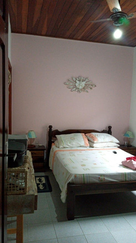 Imagem 16 de 30 de Casa Isolada 2 Dormitórios Interno, Mais 1 Dormitório Suite Na Edícula, Área De Churrascos E Festas Avarandado, Balneário Flórida Pertinho Do Mar! - Ca00027 - 70147982