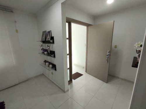Imagen 22 de 28 de Casa Con Gran Patio En Venta 322 M² La Castellana Monteria - Córdoba