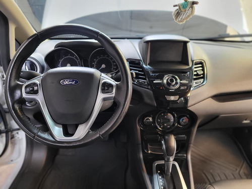 Ford Fiesta Kinetic Titanium Powershift