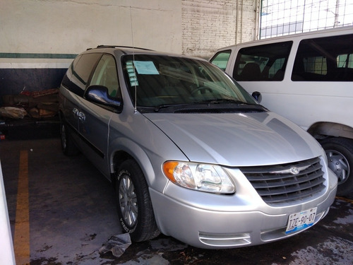 Chrysler Voyager 2007 Lx Lujo At