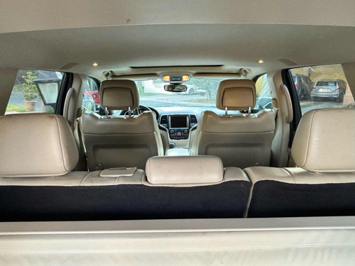 Jeep Grand Cherokee 3.6 Limited Lujo 4x2 Mt