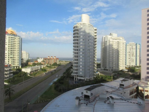 Venta De Apartamento 3 Dormitorios Playa Brava Punta Del Est