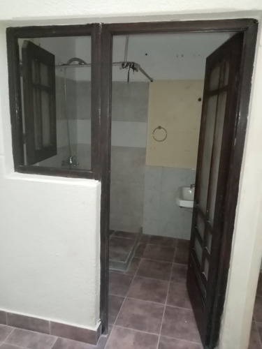 Se Alquila Casa Pardo Bazan Y Madrid 2 Dormitorios Y Altillo
