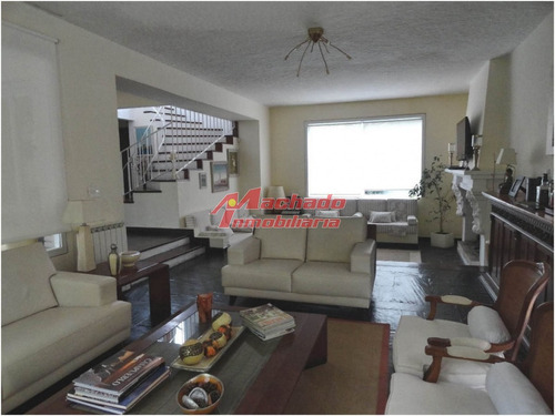 Zona Golff, Casa En Excelente Estado- Ref: 6014
