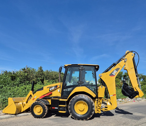 Retroescavadeira Caterpillar 416f2 Ano 2019 Com Dívida